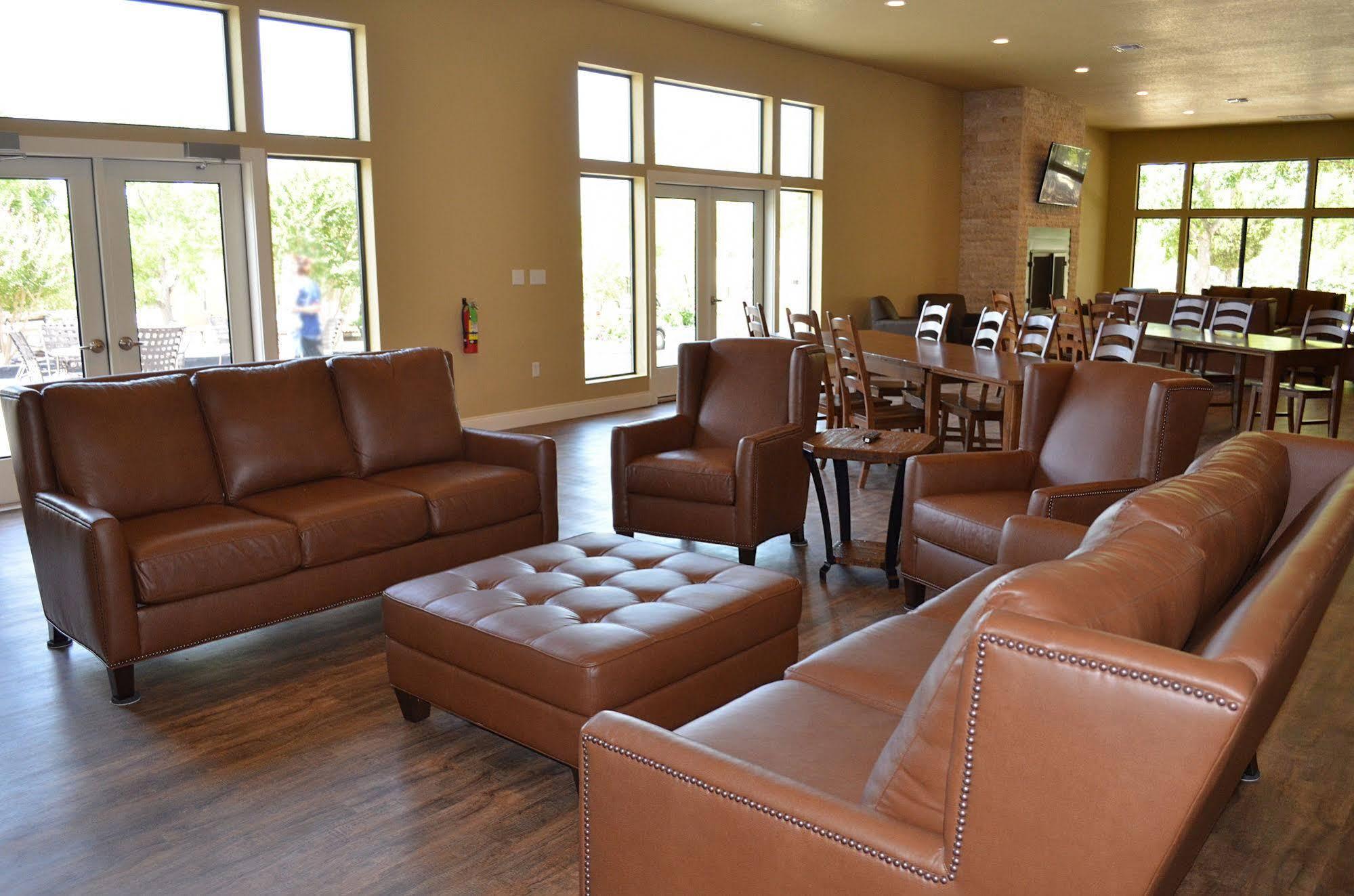 Sun Retreats Texas Hill Country Hotel New Braunfels Exterior foto