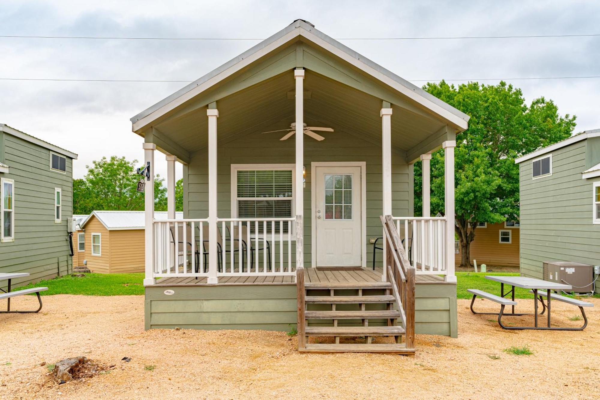 Sun Retreats Texas Hill Country Hotel New Braunfels Exterior foto