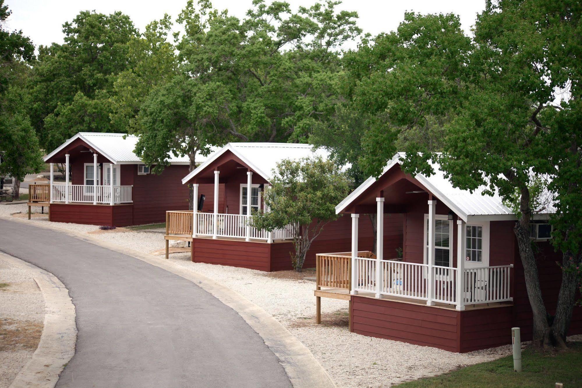 Sun Retreats Texas Hill Country Hotel New Braunfels Exterior foto